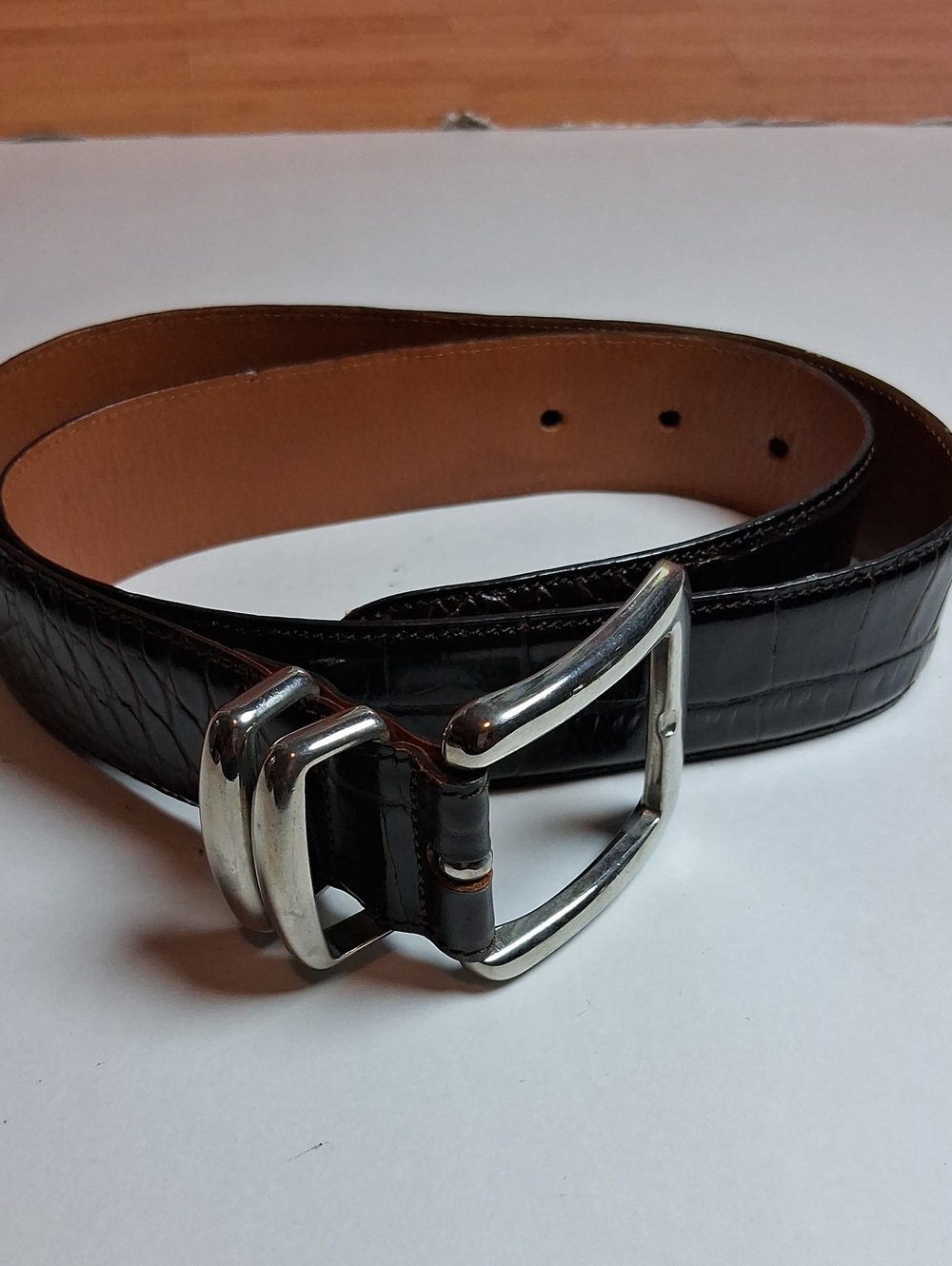 Men's Brown  Croc-Embossed Leather Belt with SilverBuckle The Letter H Inside